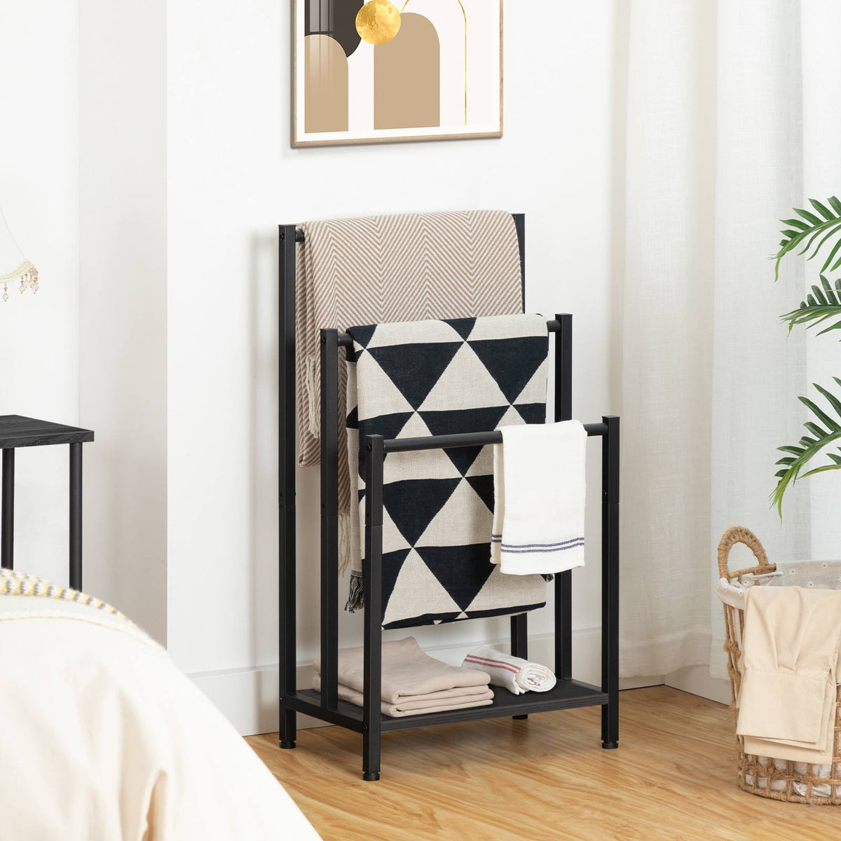 freestanding towel-rack - black