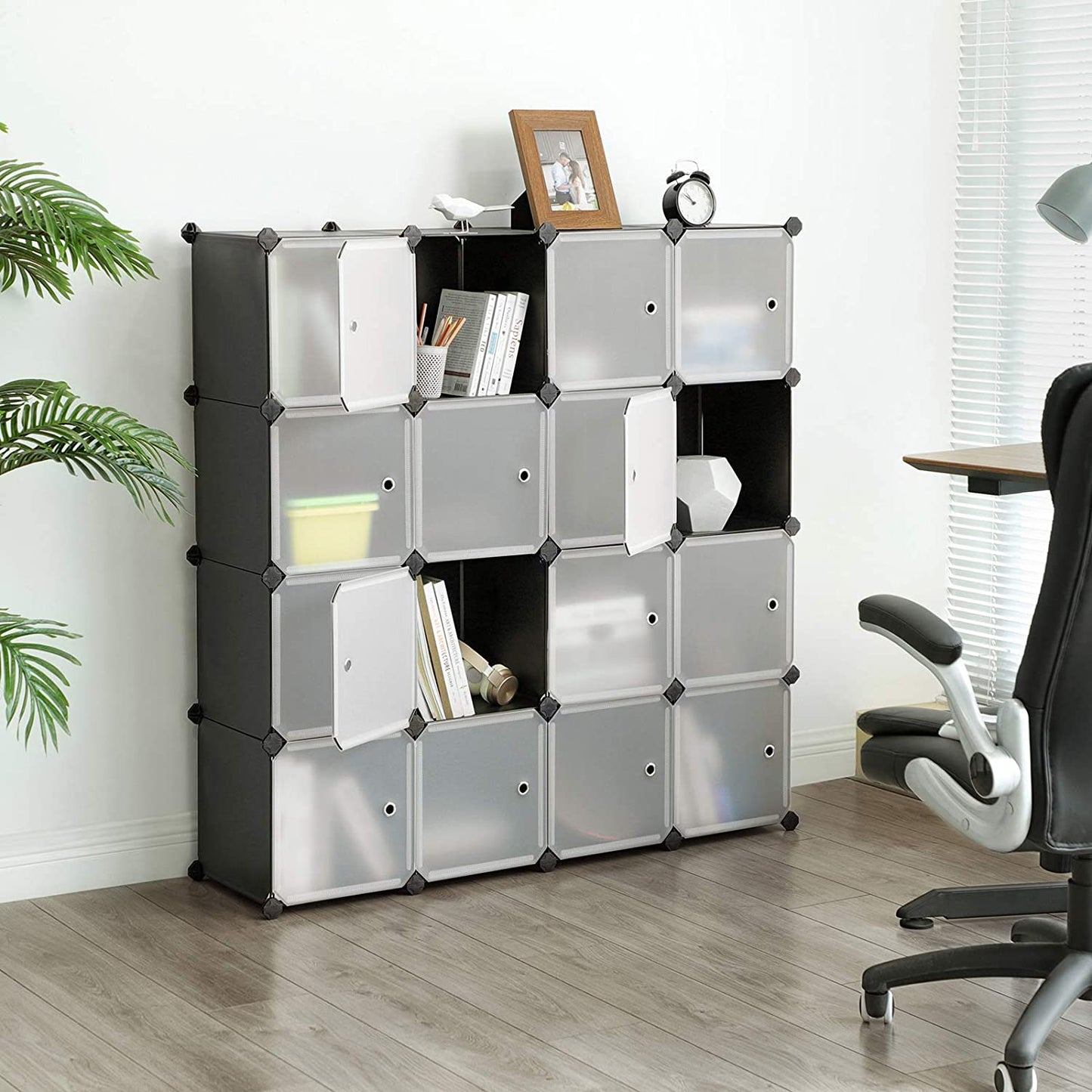 15-Cube Plastic Organizer - image 2