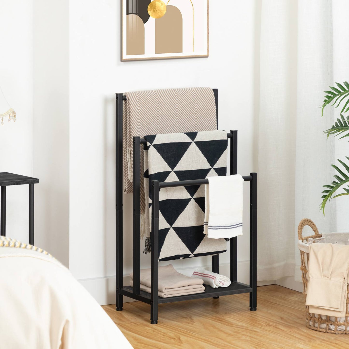 freestanding towel-rack - black