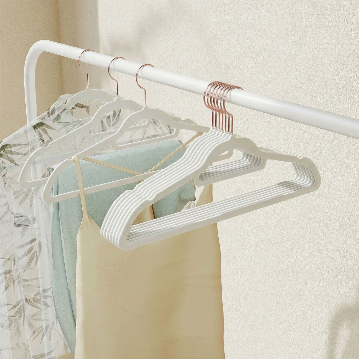 Velvet Hangers, Set of 50 Clothes Hanger with Rose Gold Swivel Hook, Non-Slip