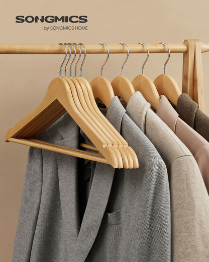 Perchas para Abrigos de Madera