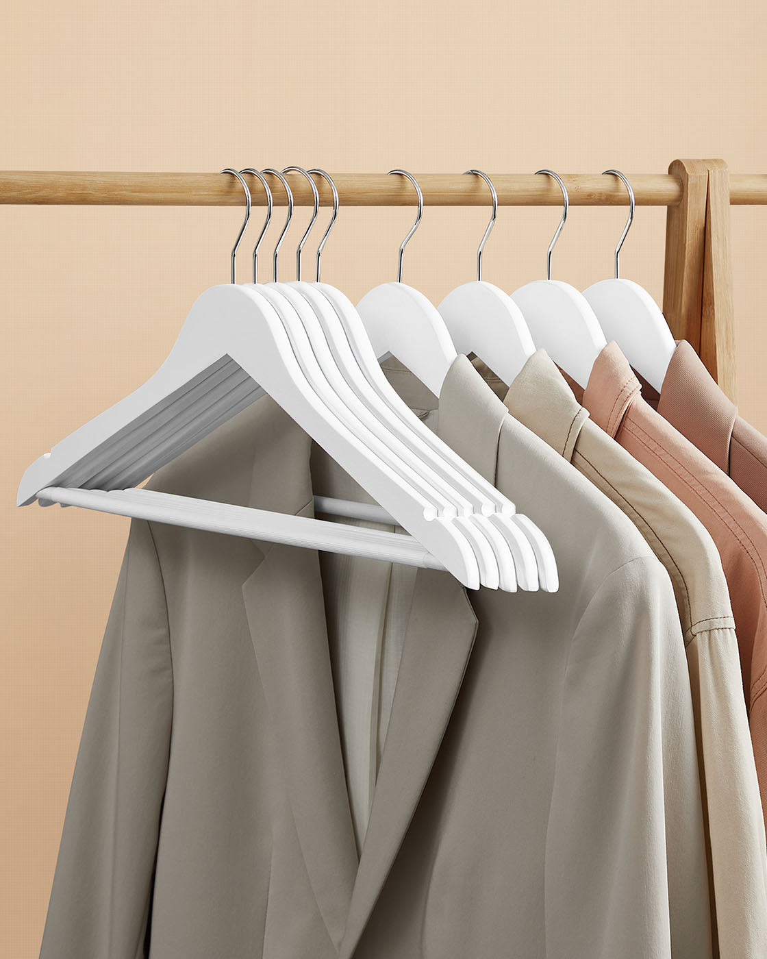 Wooden Hangers - image 3