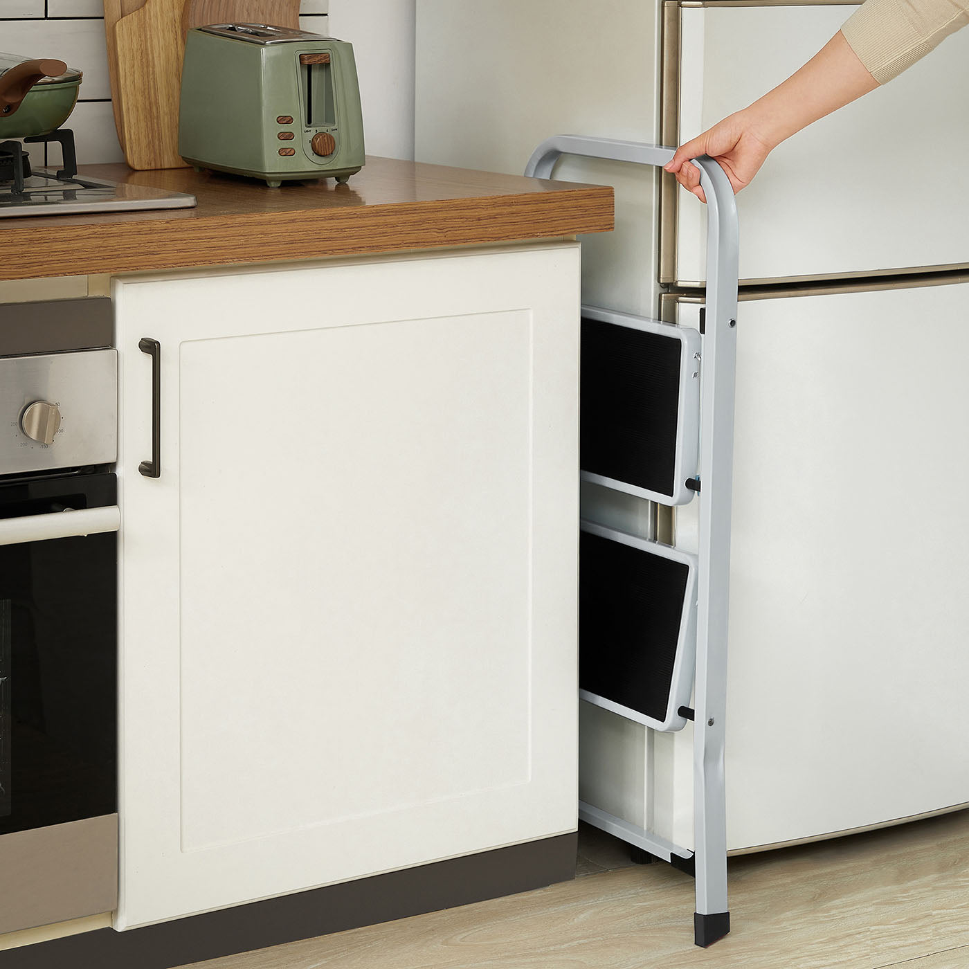 Portable 2 Step Ladder - image 5