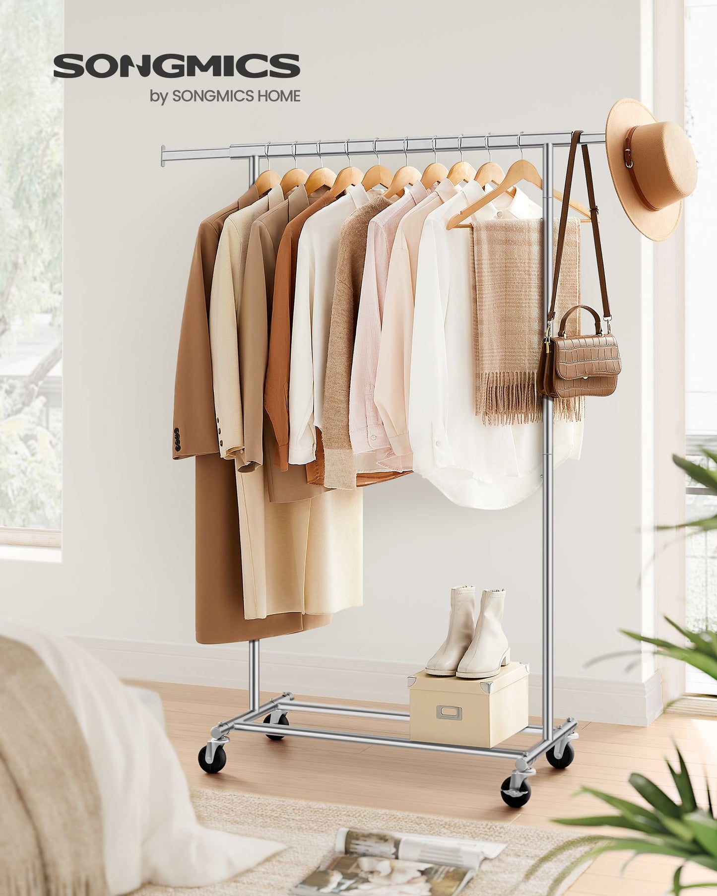 Clothes Rack with Extendable Hanging Rail