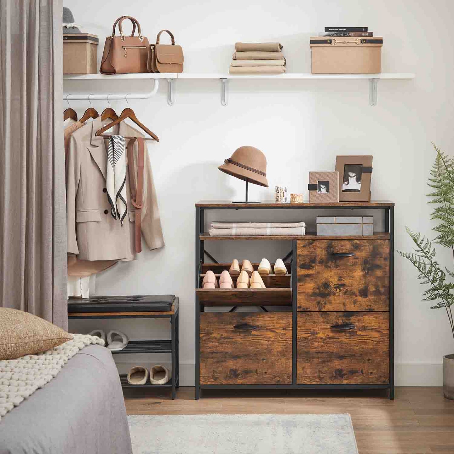 Shoe Cabinet With 3 Flip Doors - image 13