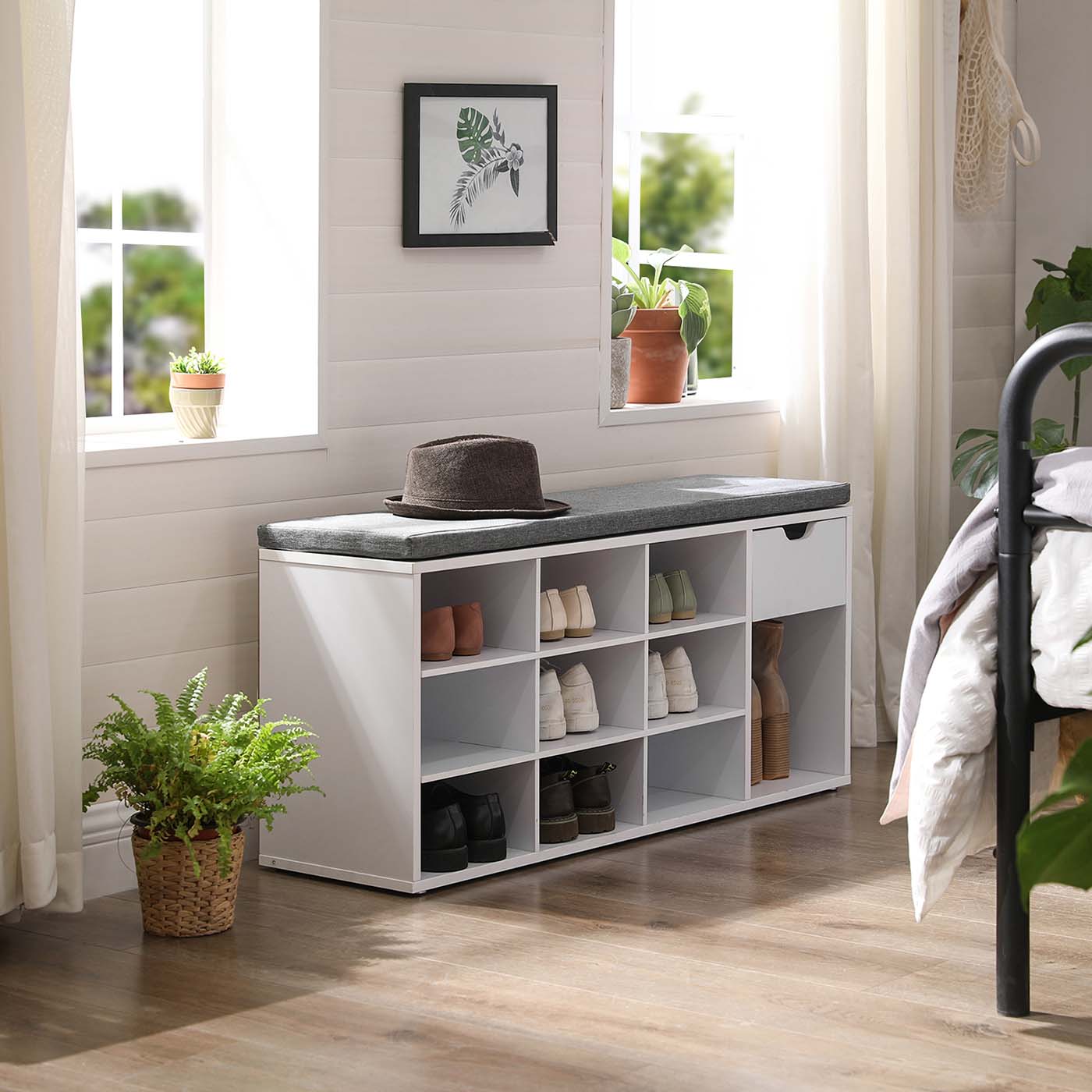 Open Compartments Shoe Bench - image 3