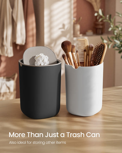 Mini Desk Trash Can with Lid - image 4