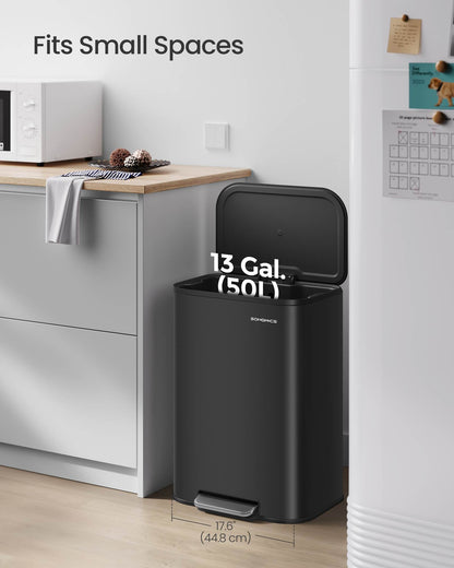 13-Gallon (50 L) Trash Can Can with Lid