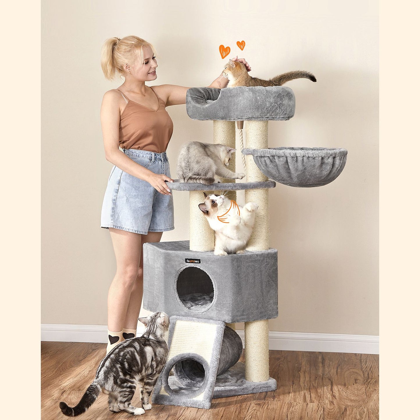 141 cm Cat Condo with Thick Scratching Posts - image 2