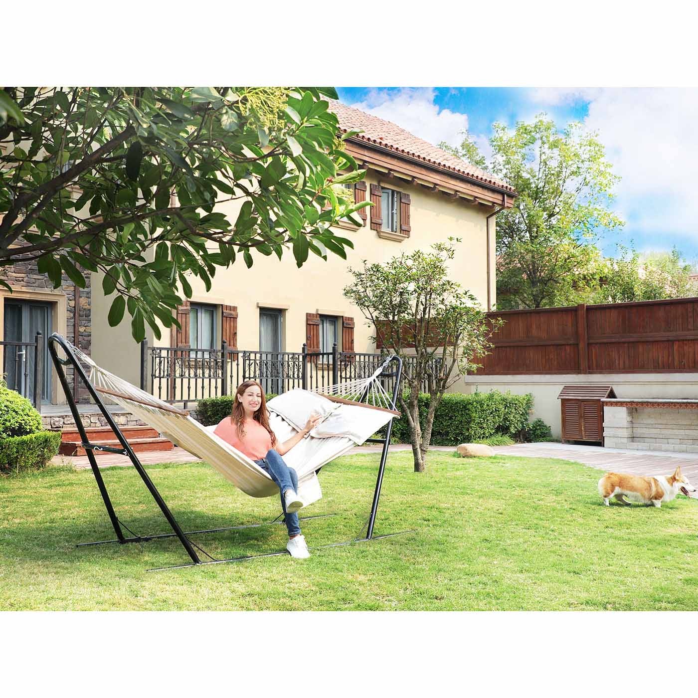 Hammock with Two Pillows - image 2