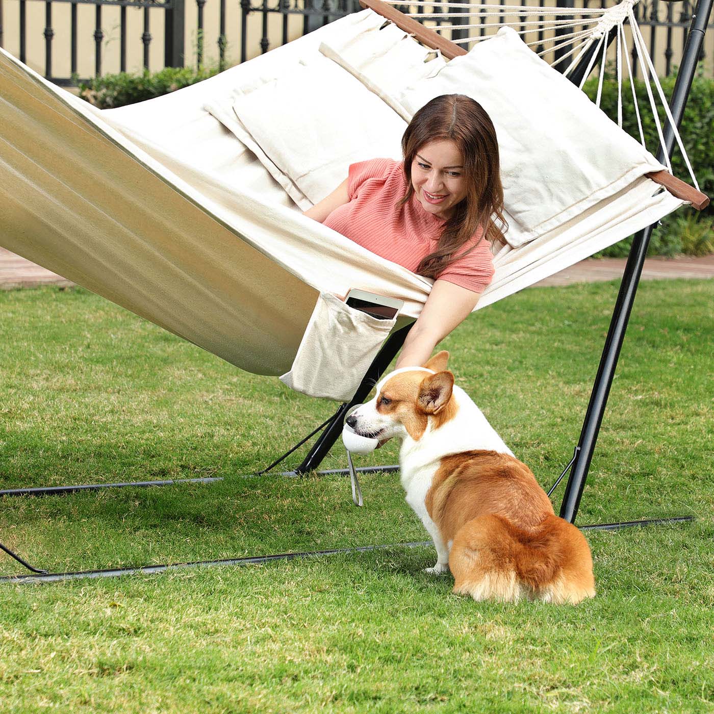 Hammock with Two Pillows - image 5
