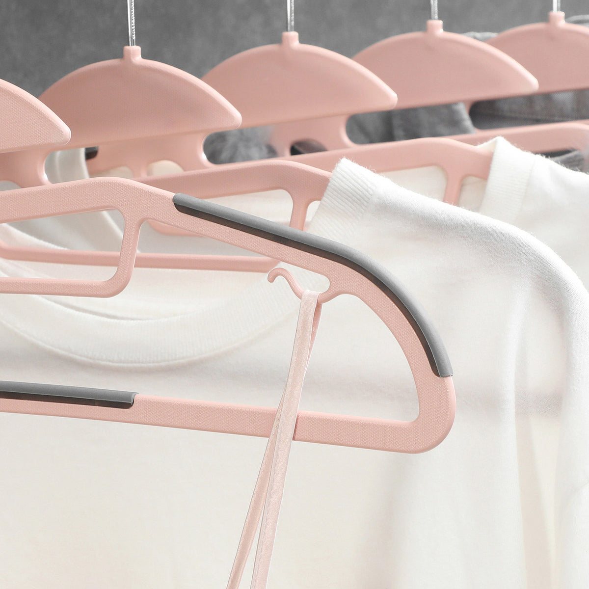 Pack of 20 Pink & Grey Plastic Coat Hangers - image 4