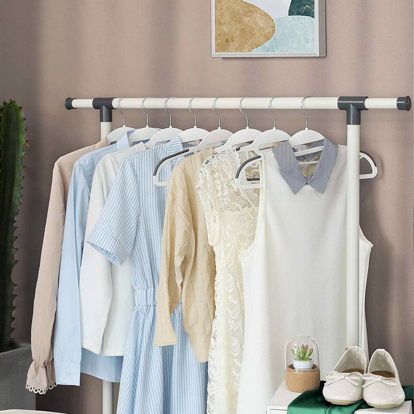 Plastic Coat Hangers - image 12