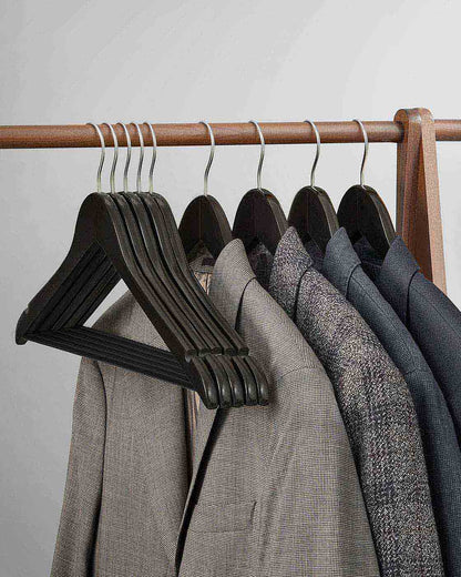 20 Pack Wood Hangers - image 19