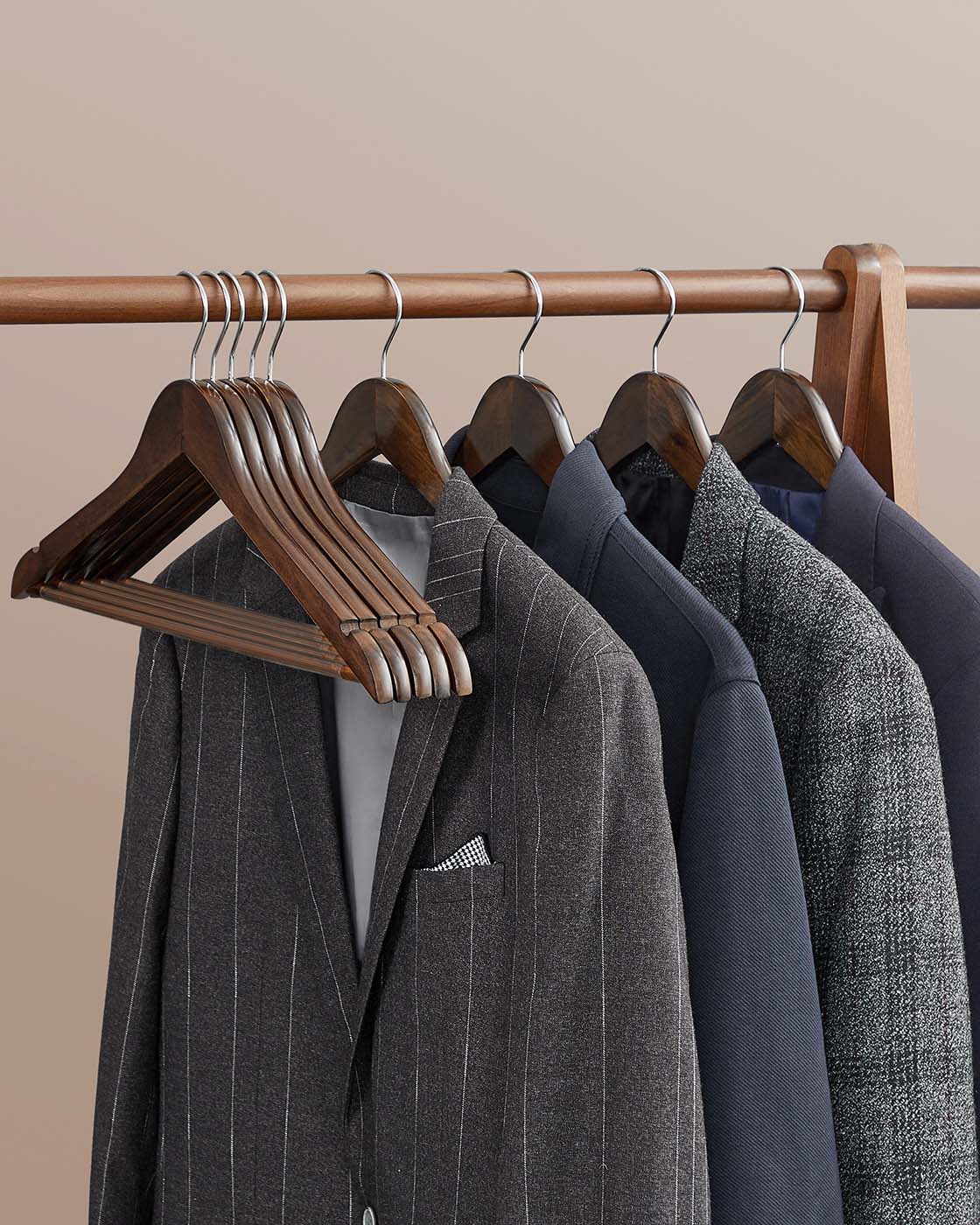 20 Pack Wood Hangers - image 3