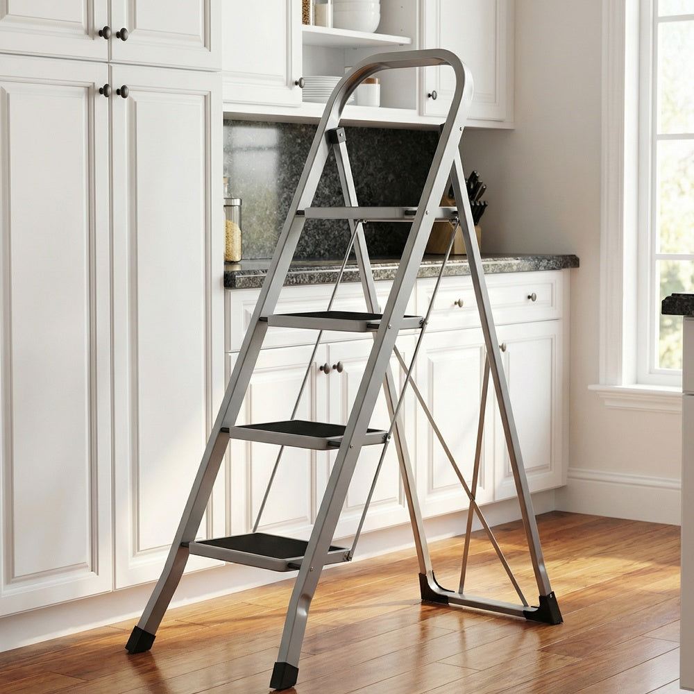 4-Step Ladder, Folding Ladder, Safety Lock - image 4