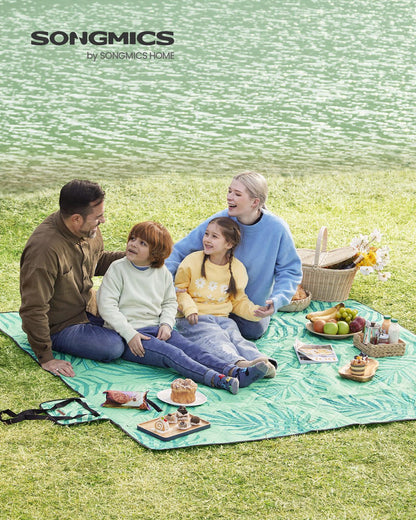 Picnic Blanket 200 x 200 cm Fern Pattern and Green - image 3