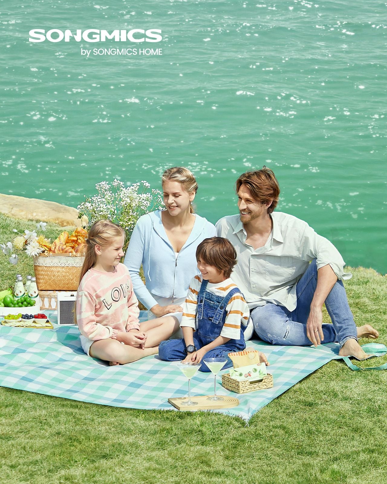 Picnic Blanket 200 x 200 cm Green and White - image 2