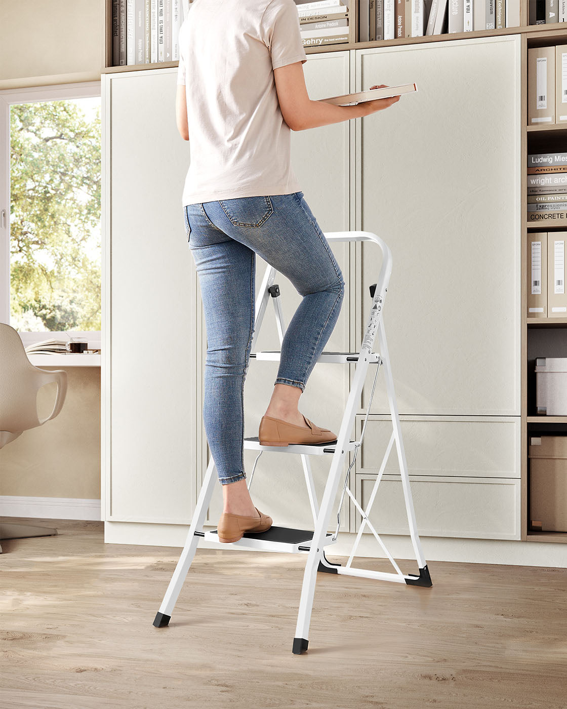 3 Step Ladder - image 8