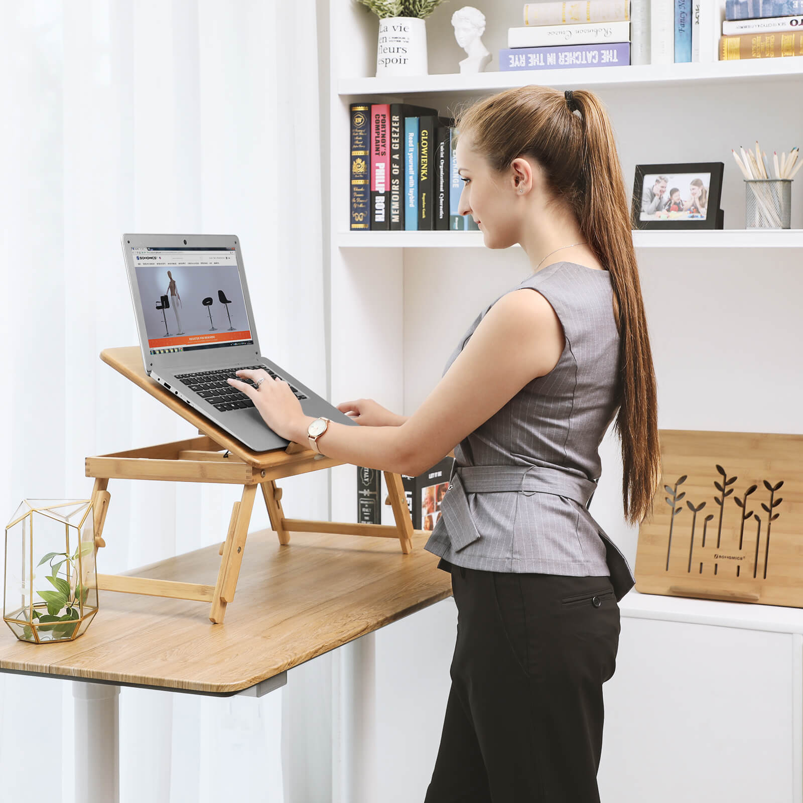 Adjustable Laptop Table - image 5