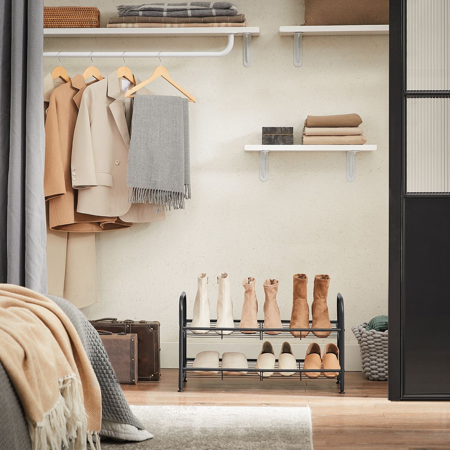 Black 3 Tiers Shoe Rack with Adjustable Shelves - image 12