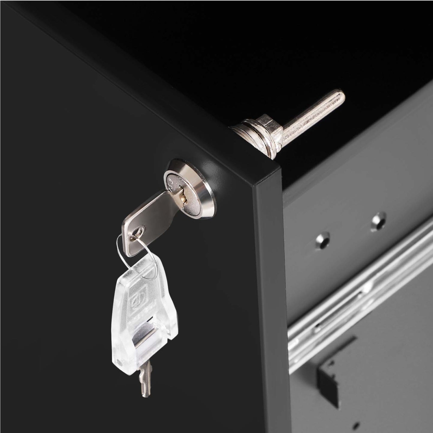 Mobile Lockable File Cabinet - image 6