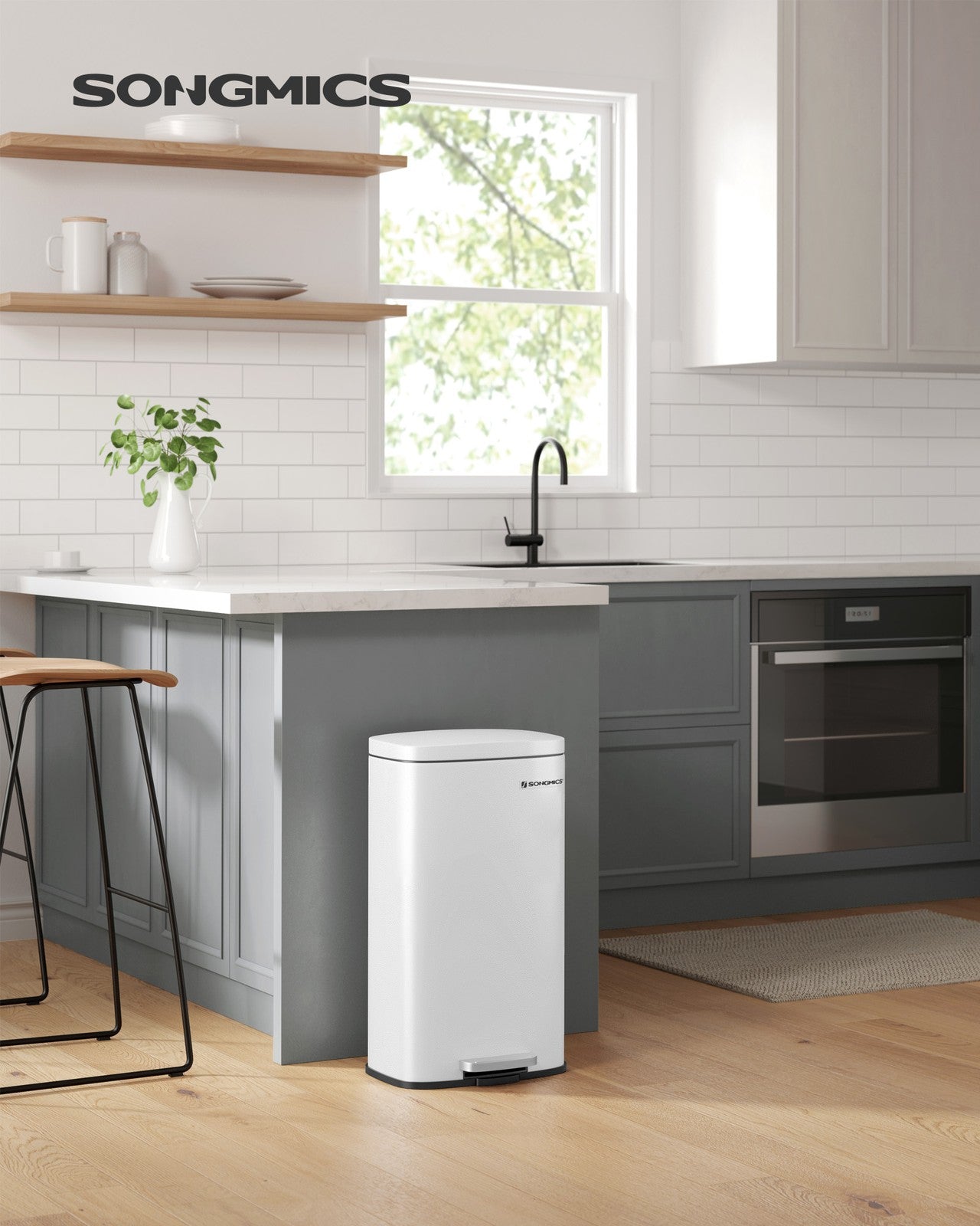 8 Gallon White Stainless Steel Step Trash Can with Hinged Lid