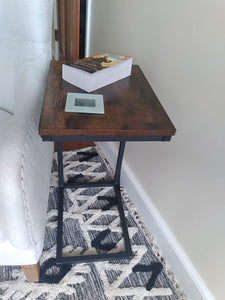 Slim End Table, Sofa Side Table, C-Shaped Snack Table, TV Tray Table with Metal Frame, Rustic Brown and Black