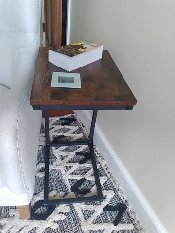 Slim End Table, Sofa Side Table, C-Shaped Snack Table, TV Tray Table with Metal Frame, Rustic Brown and Black