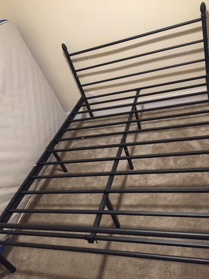 Full Size Metal Bed Frame Platform Mattress Foundation/Box Spring Replacement with Headboard