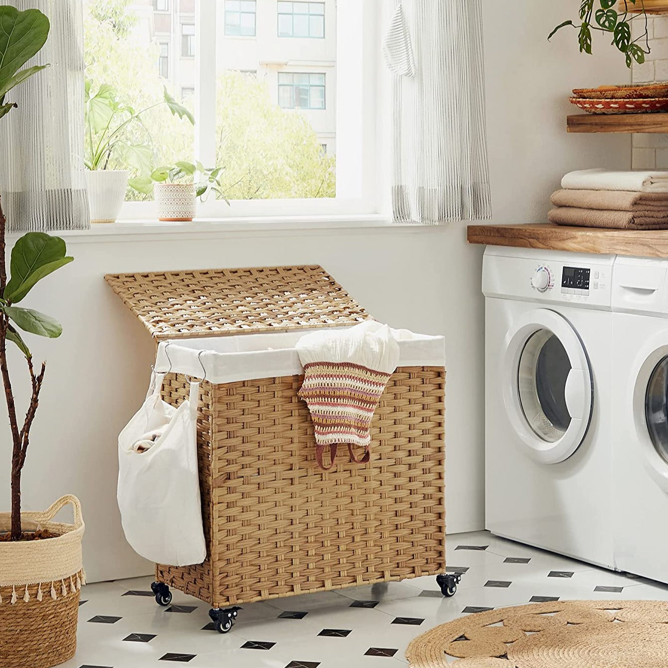 Laundry Hamper, Handwoven Laundry Basket, 140L Rattan Style with 3 Compartments - HWLEXTRA 