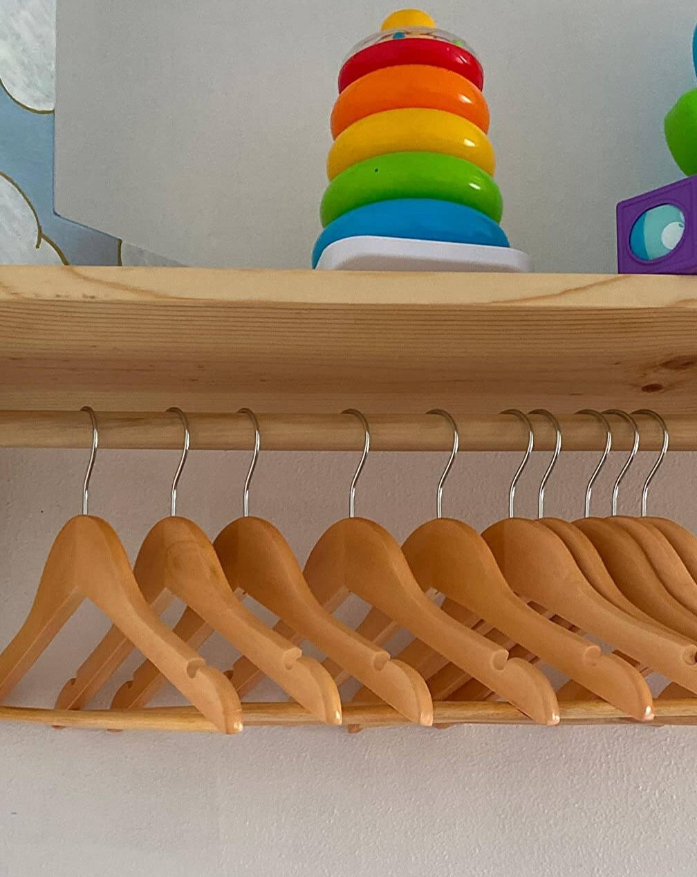 20-Pack Solid Wood Childrenâ€™s Hangers - HWLEXTRA