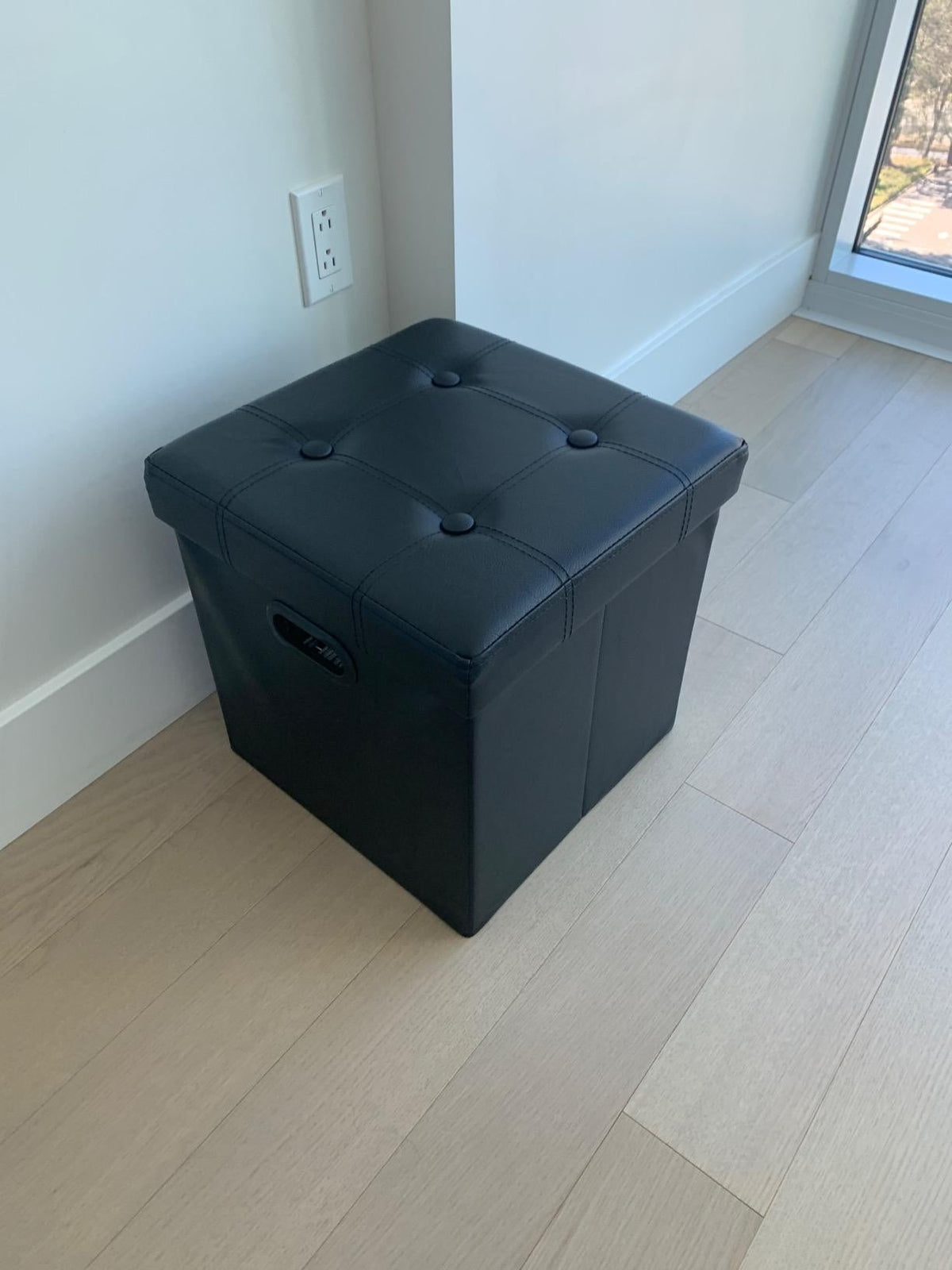 Black Faux Leather Ottoman - HWLEXTRA