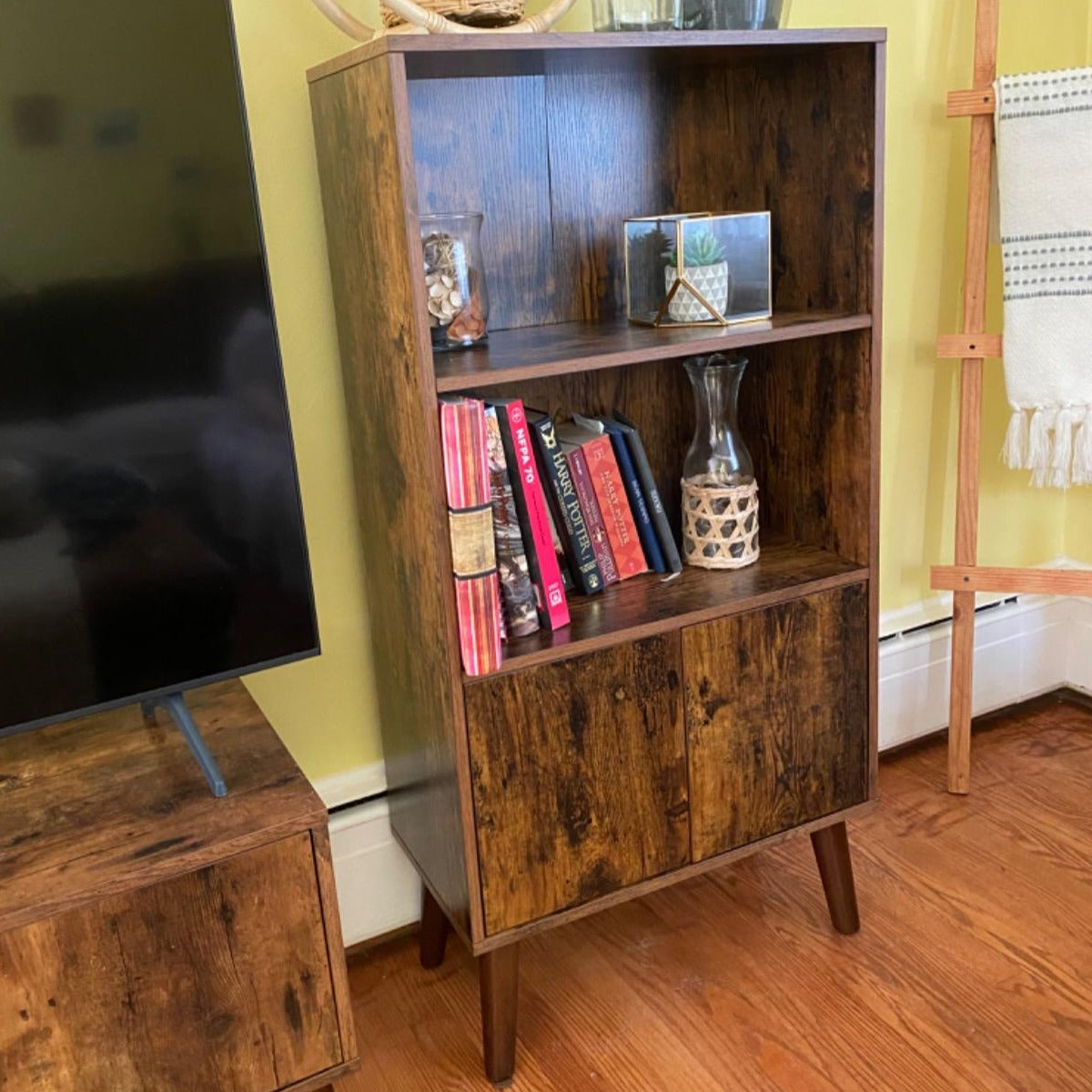 Freestanding Retro Brown Bookcase with Cabinet - HWLEXTRA