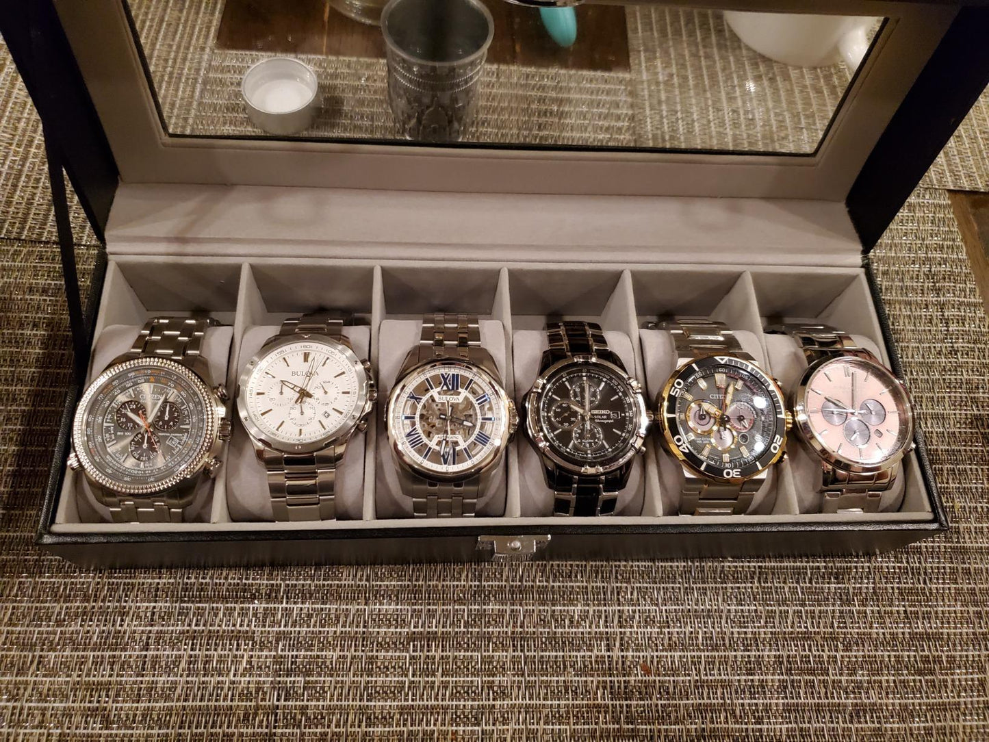 Velvet Lining Watch Box - HWLEXTRA