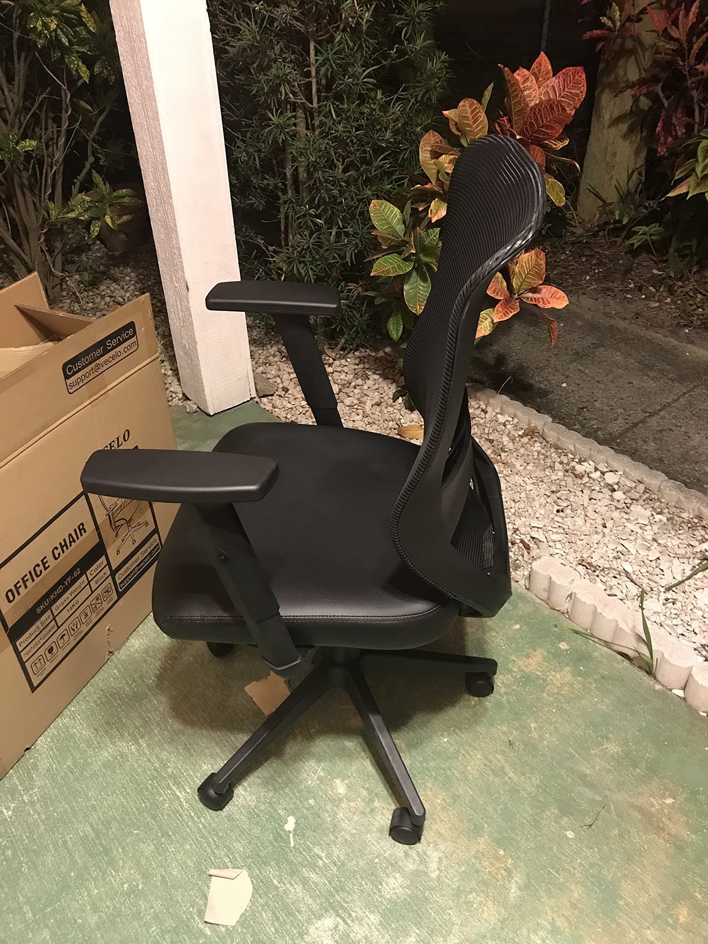 Office Chair with PU Padded Seat Cushion, Adjustable Armrest, Ergonomic Lumbar Support