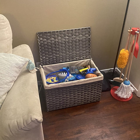 Storage Basket with Lid, Rattan-Style Storage Trunk with Cotton Liner and Handles, for Bedroom Closet Laundry Room, 21.9 x 13.4 x 13.4 Inches