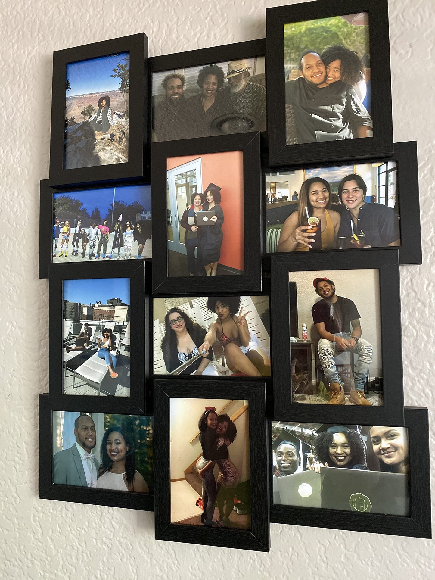 12 Photos Picture Frame - HWLEXTRA